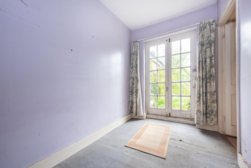 4 bed Terraced