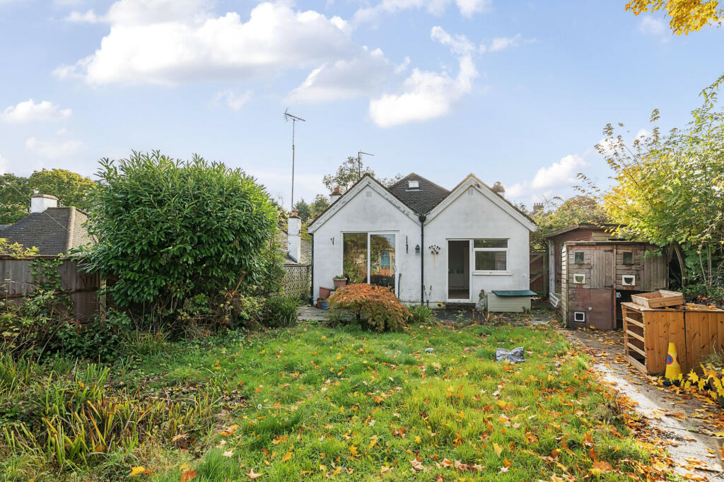 4 bed Detached Bungalow