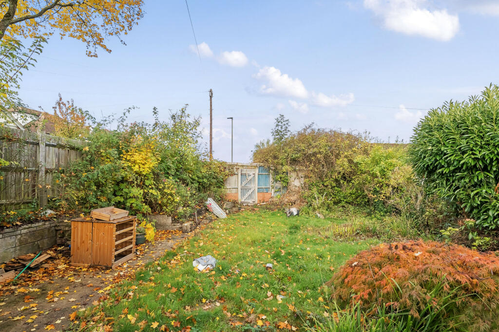 4 bed Detached Bungalow
