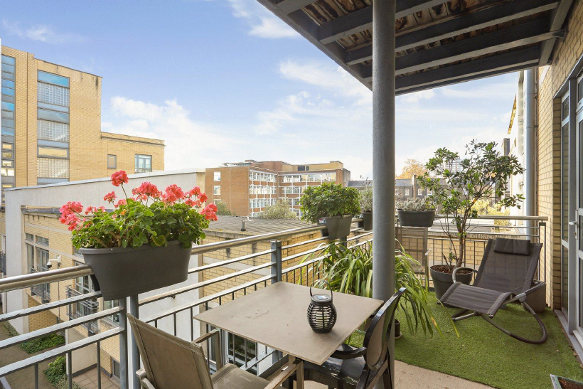 2 bed Apartment