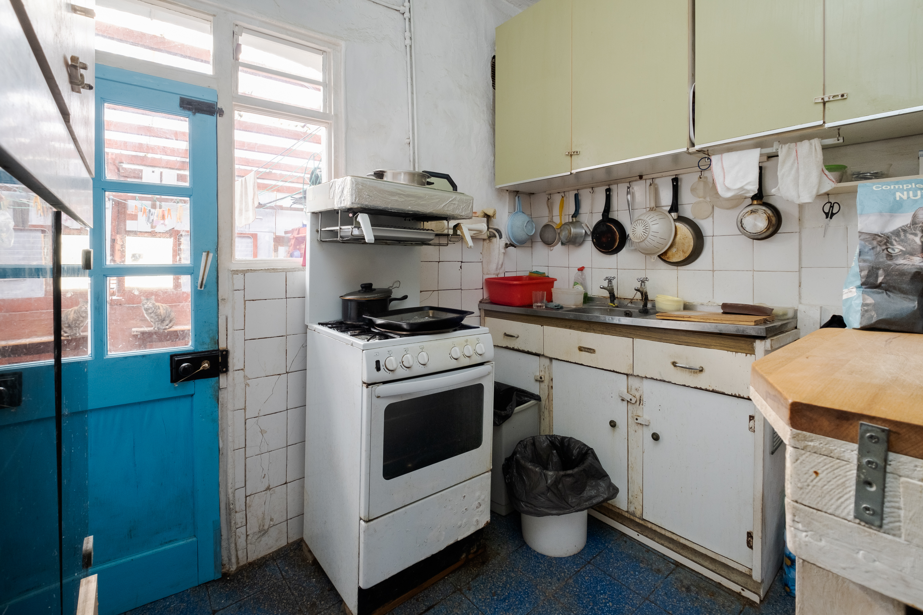 4 bed House