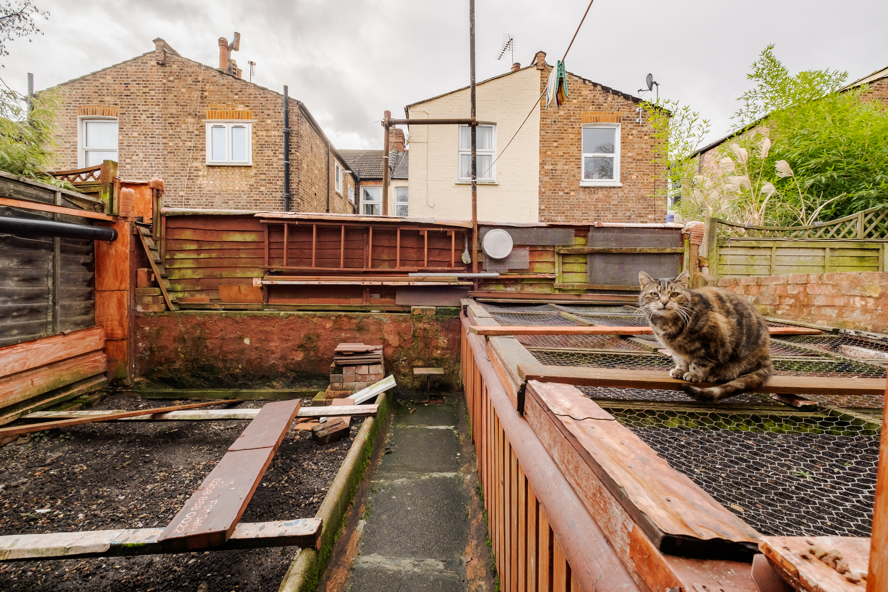 4 bed House