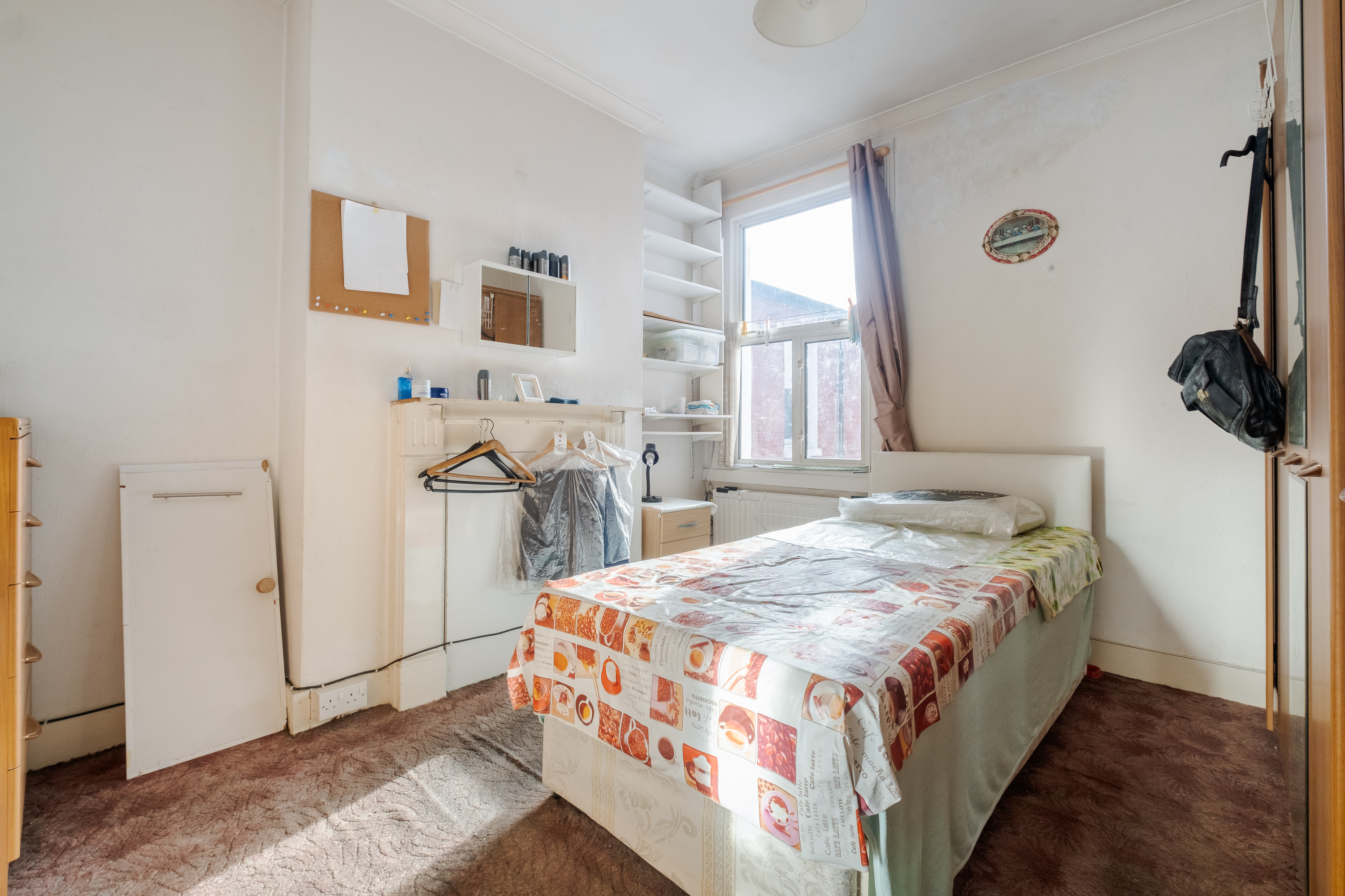 4 bed House