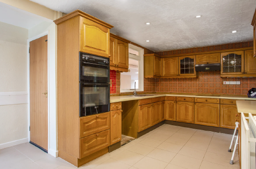 2 bed Detached