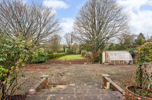 2 bed Detached