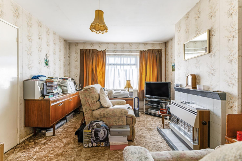 2 bed Semi-Detached Bungalow