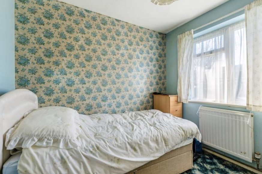 2 bed Semi-Detached Bungalow