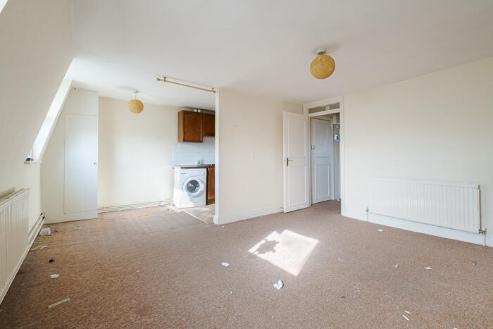 1 bed Apartment