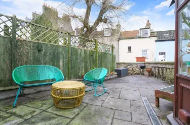 1 bed Semi-Detached