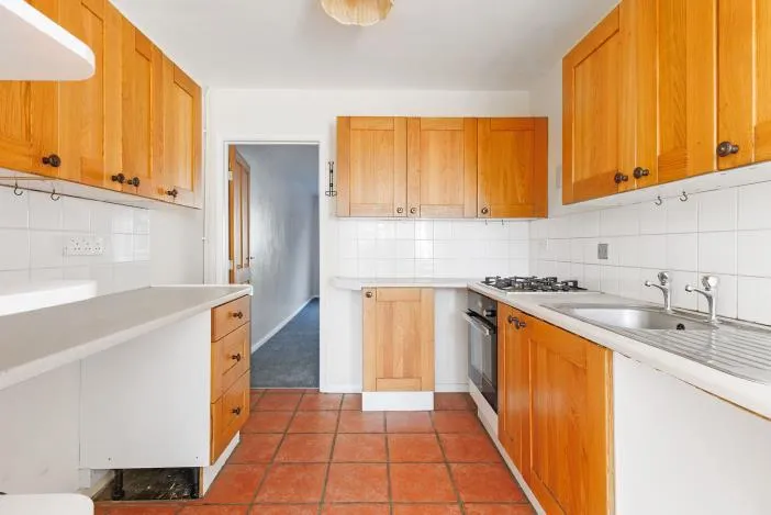 3 bed End of Terrace