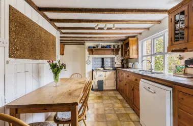 3 bed Character Property