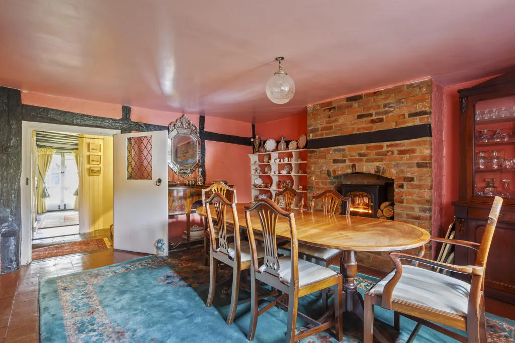 2 bed House