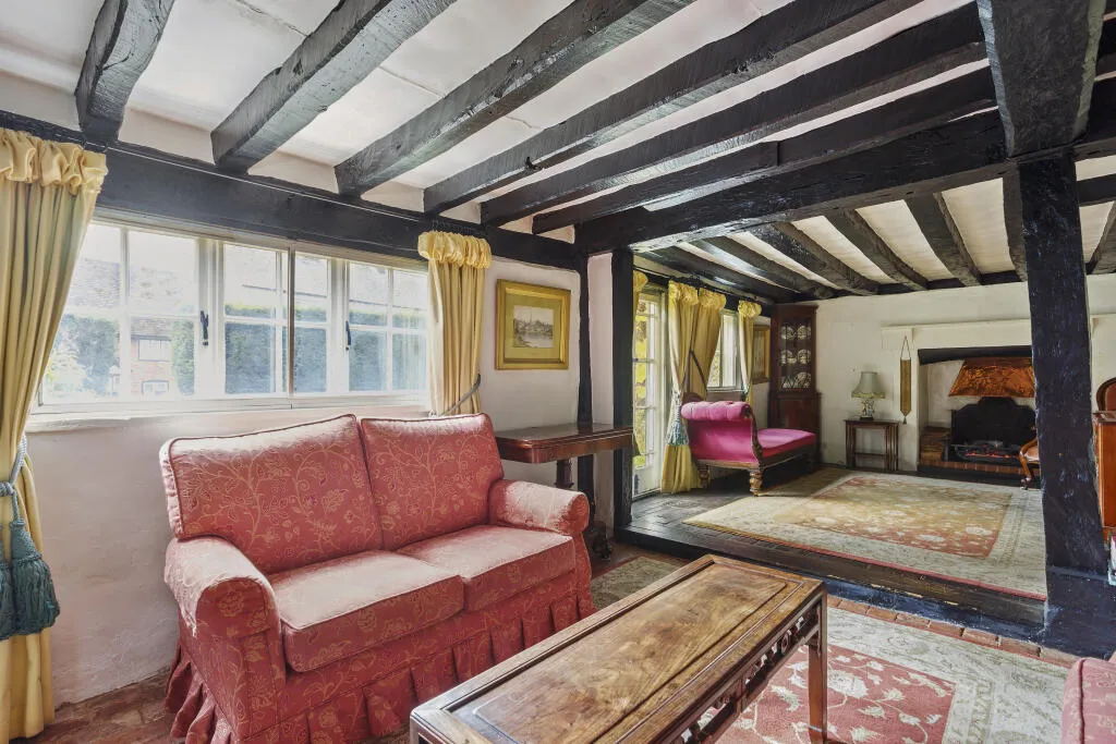2 bed House