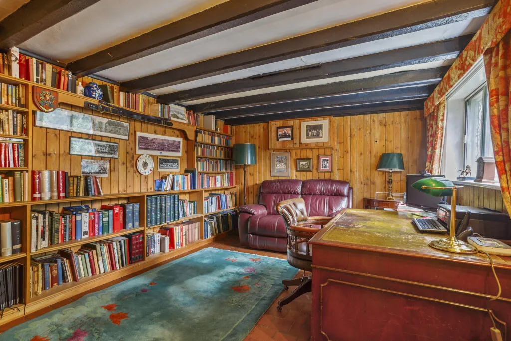 2 bed House