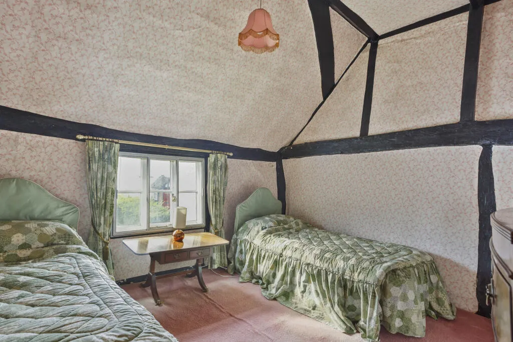 2 bed House