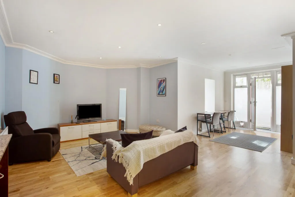 1 bed Apartment