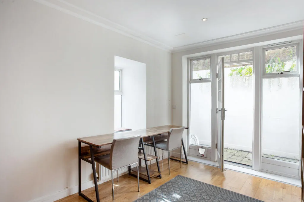 1 bed Apartment