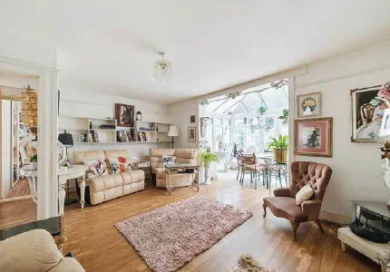 3 bed Semi-Detached