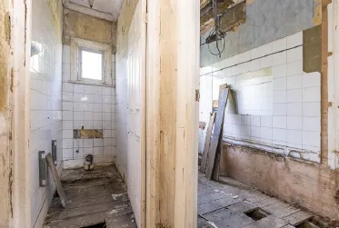 4 bed Terraced