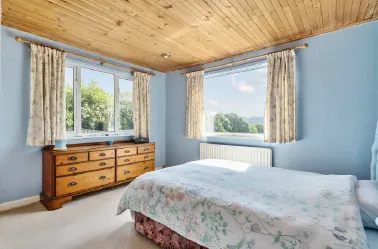 4 bed Detached Bungalow