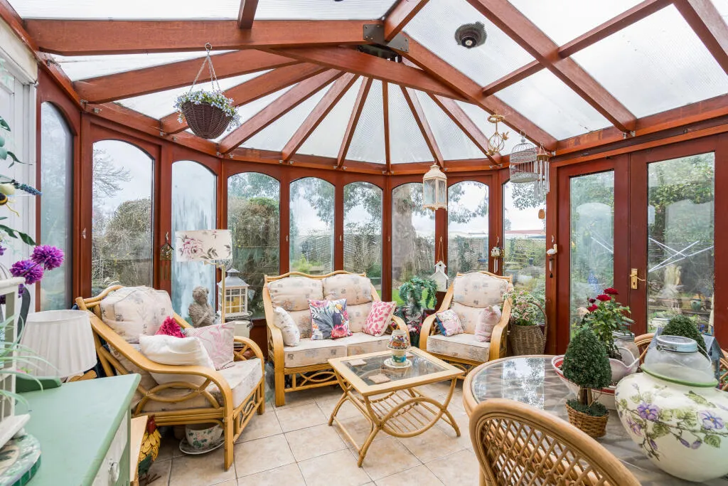 4 bed Detached