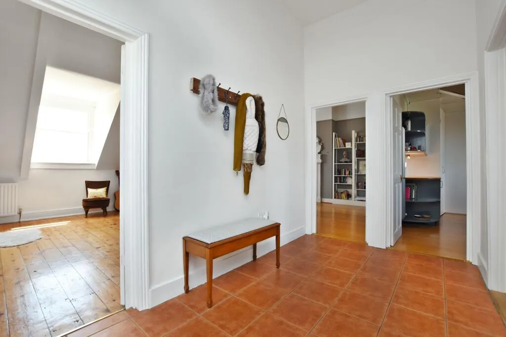 2 bed Apartment