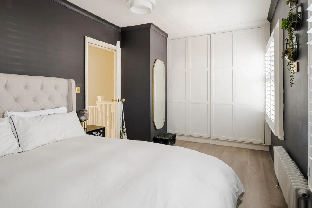 2 bed End of Terrace