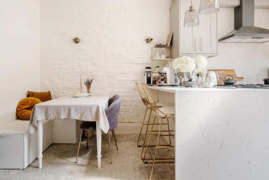 2 bed End of Terrace