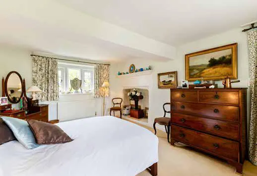 4 bed Detached
