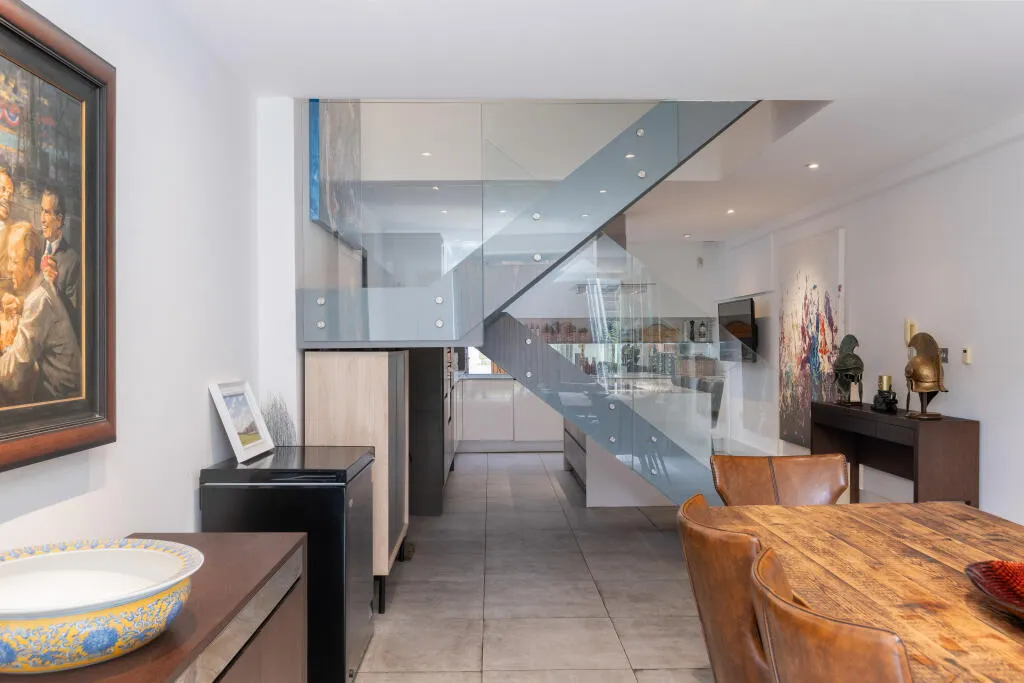 4 bed Town House