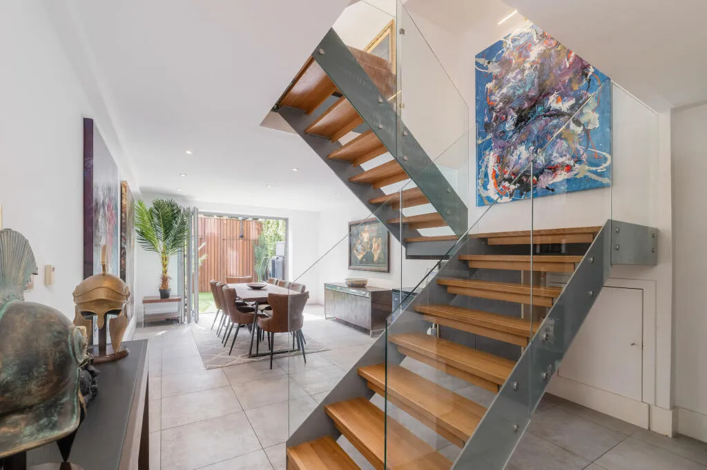 4 bed Town House