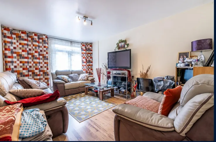 3 bed Terraced
