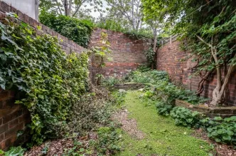 3 bed Terraced