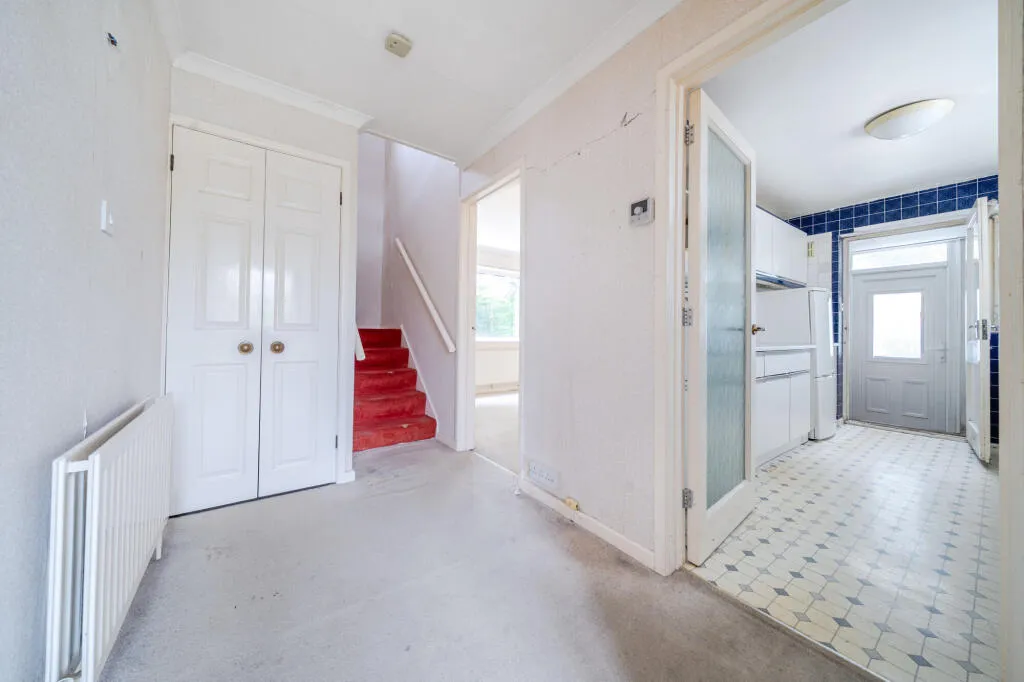 4 bed Link Detached House