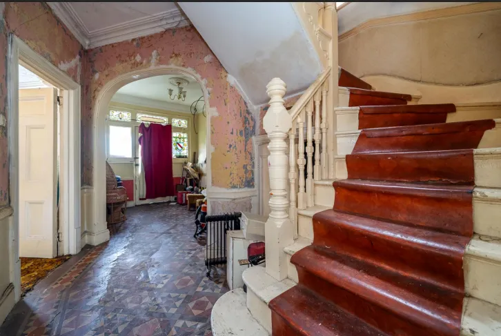 4 bed Semi-Detached