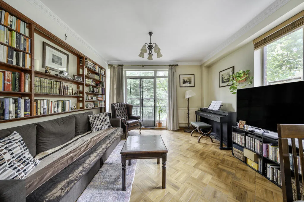 2 bed Apartment