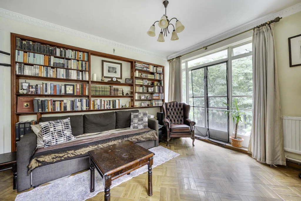 2 bed Apartment