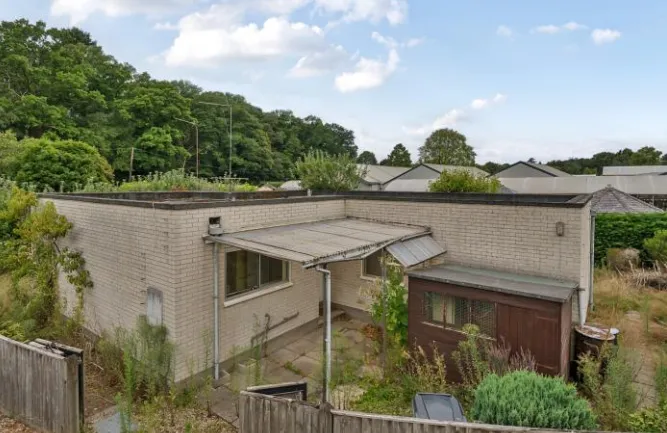 2 bed Detached Bungalow
