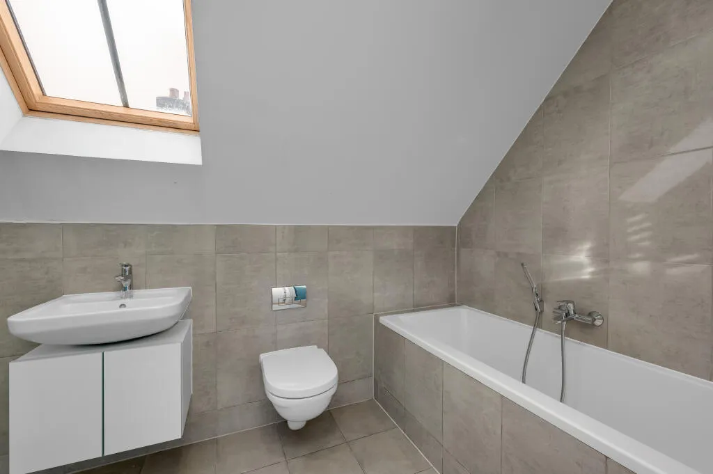 2 bed Block of Apartments