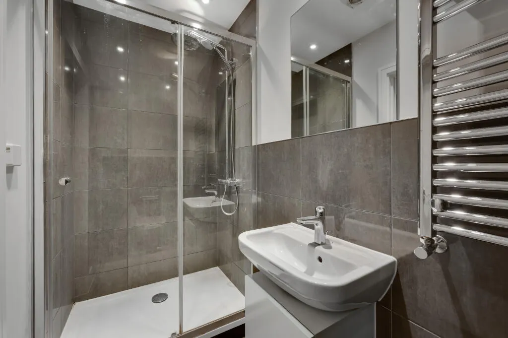 2 bed Block of Apartments