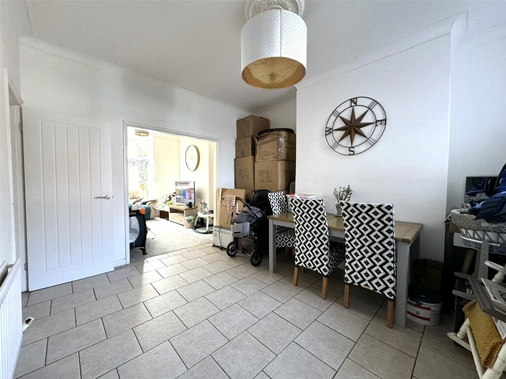 3 bed Terraced