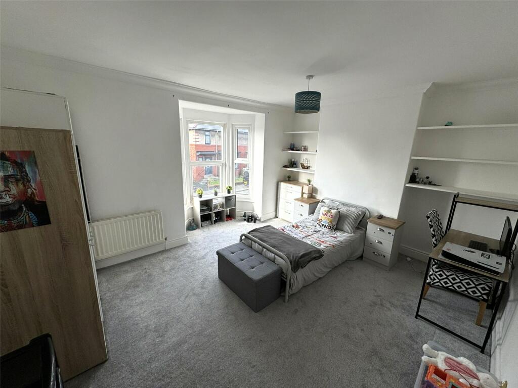 3 bed Terraced