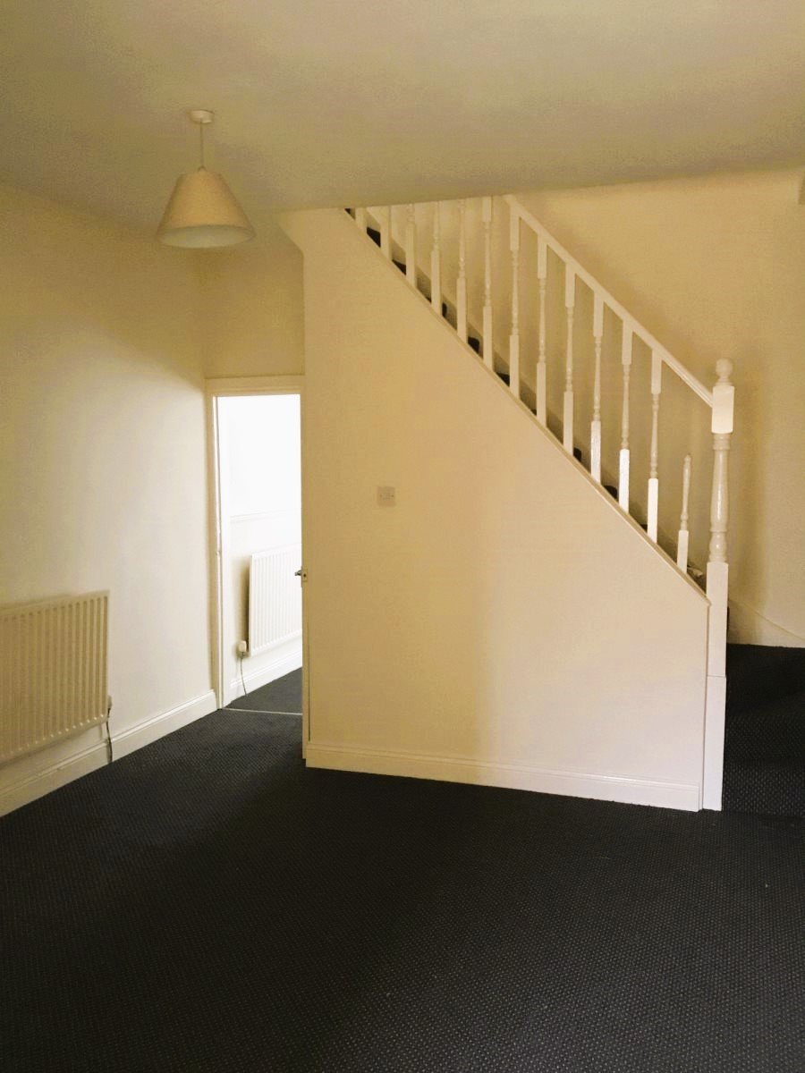 2 bed End of Terrace