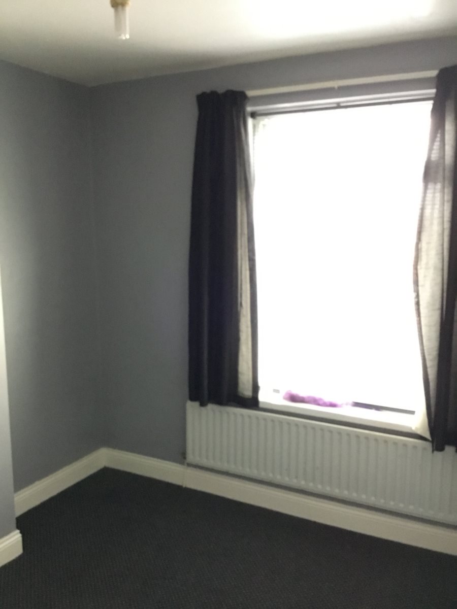 2 bed End of Terrace