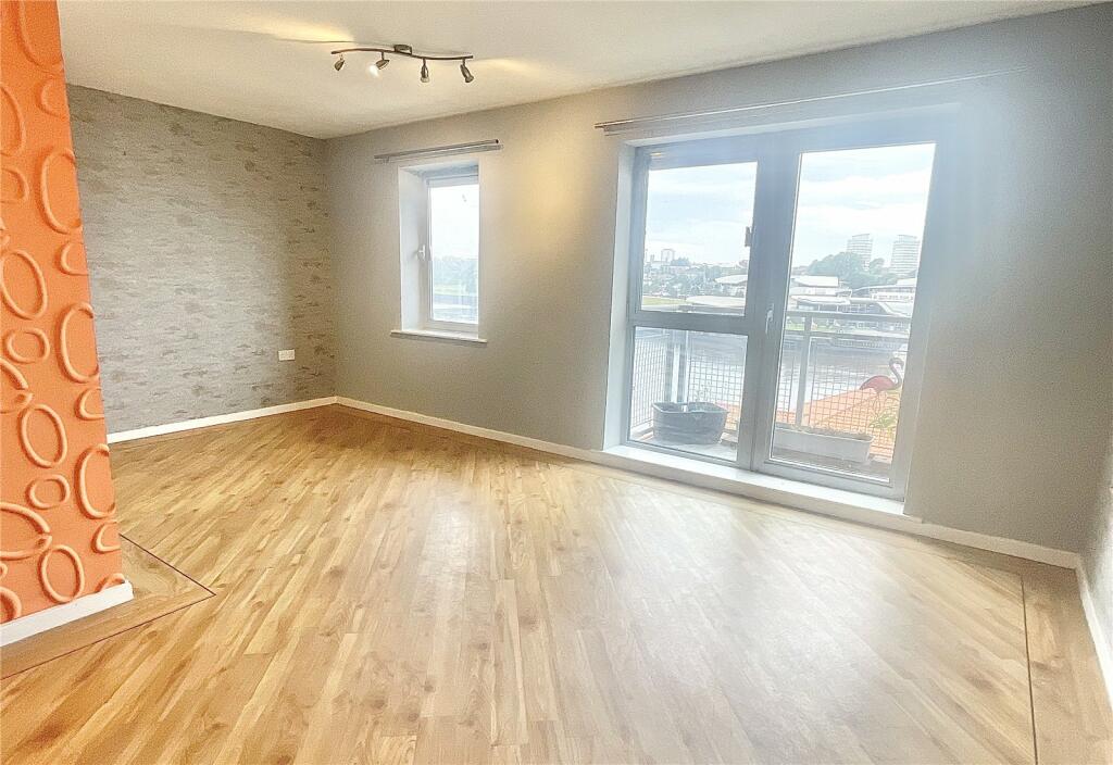 2 bed Apartment