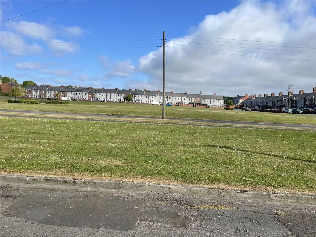 2 bed Terraced