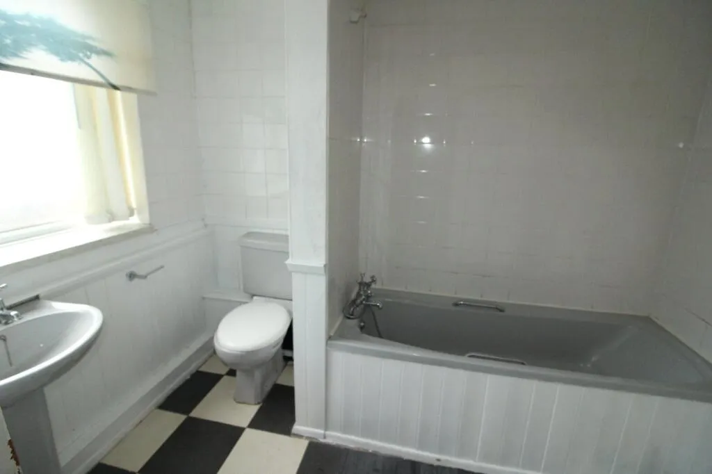2 bed Terraced
