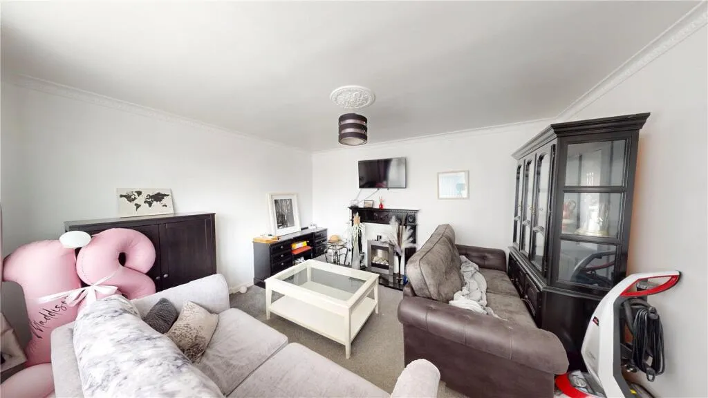 3 bed Semi-Detached