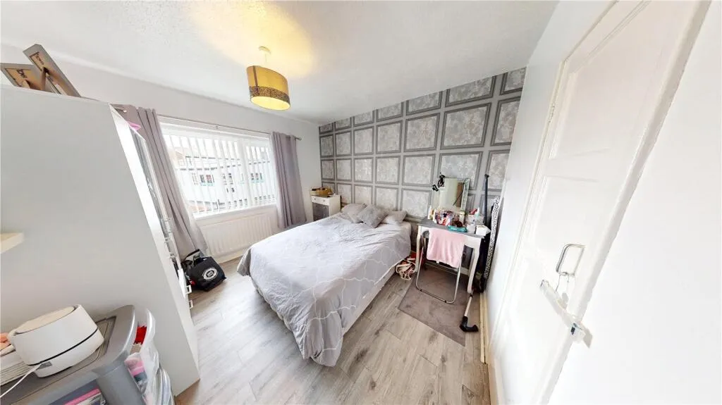 3 bed Semi-Detached