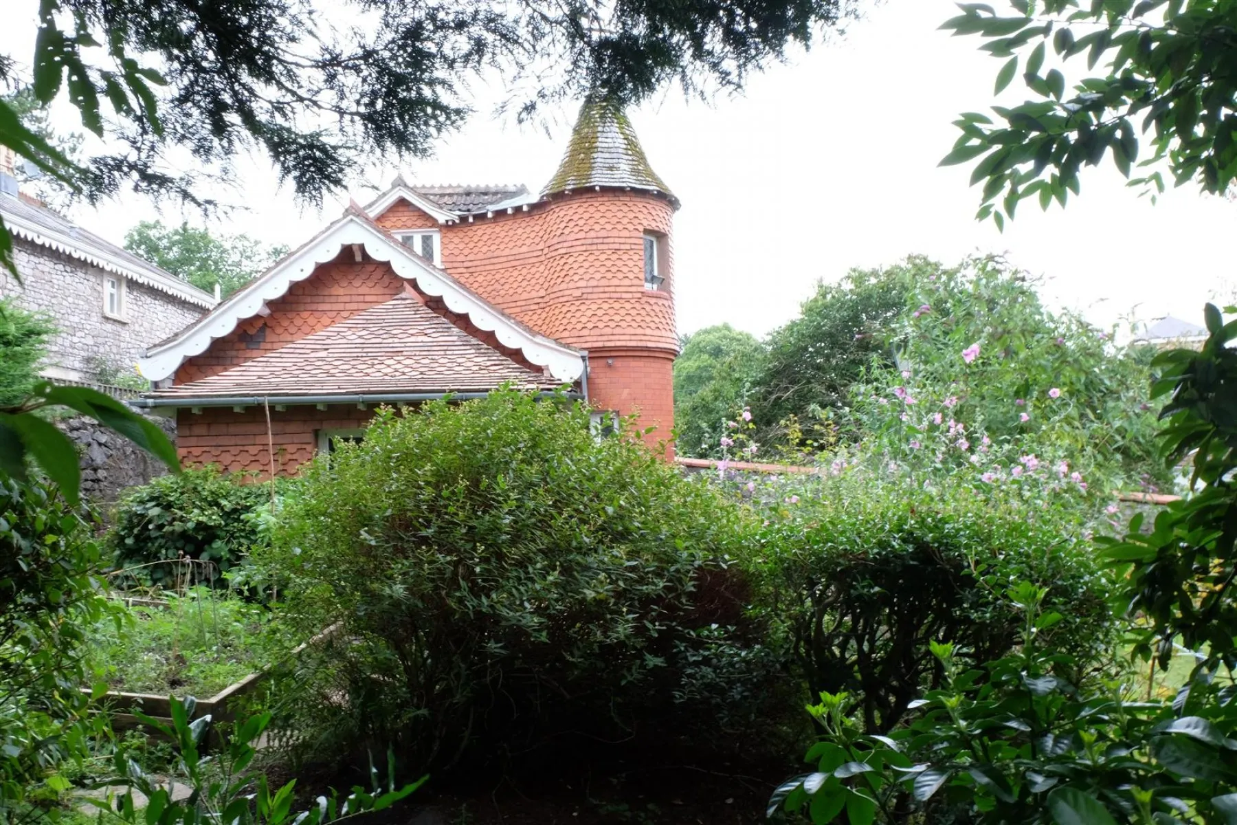 Rear Of The Gables, Church Road, 3 bedroom, House - 26083963